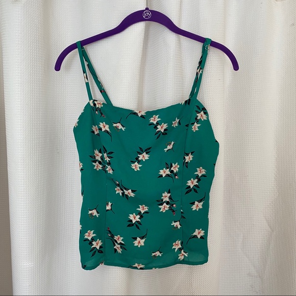 ASTR the Label Green Floral Tank Top - Picture 2 of 7